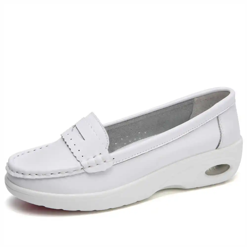 Kalın Taban Slipon Beyaz Eğitm - Vintage Fashion Collecting And Wearing Designer Classics incelemesi ve fiyatı