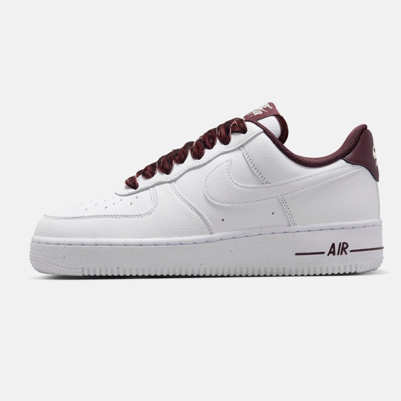 NIKE AIR FORCE 1 Modaya Uygun  - Nike Shoes Air Force 1 incelemesi ve fiyatı